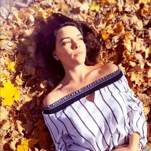 Meet your Posher, Alexis